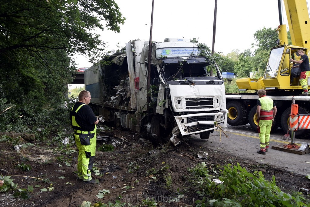 Schwerer VU A 3 Rich Oberhausen Hoehe AK Leverkusen P571.JPG - Miklos Laubert